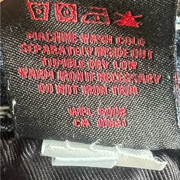 Men’s Pants - Picture 7 of 9